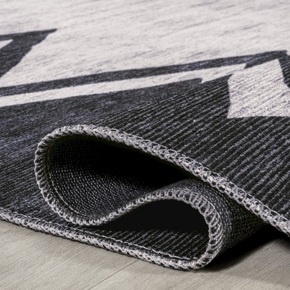 Siksak Modern Chevron Border Area Rug. Picture 9