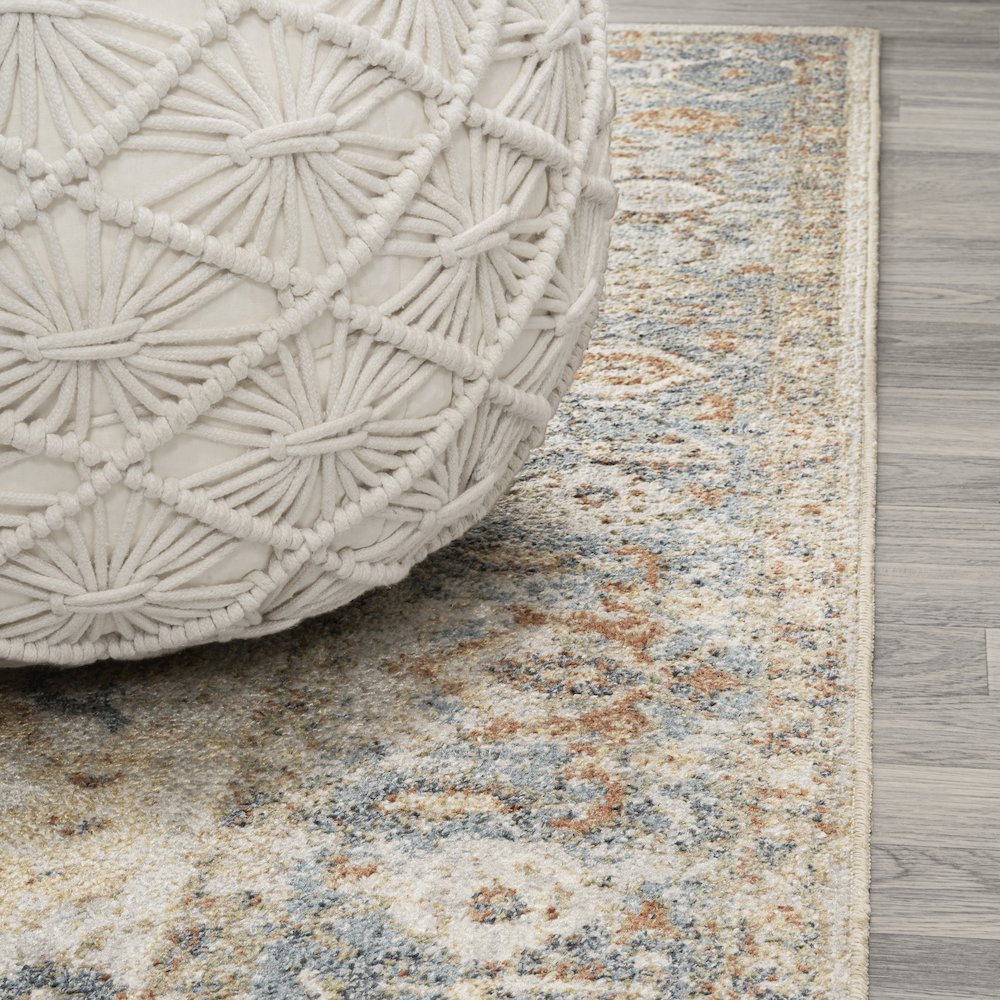 Hiero Persian Border Low-Pile Machine-Washable Area Rug. Picture 5