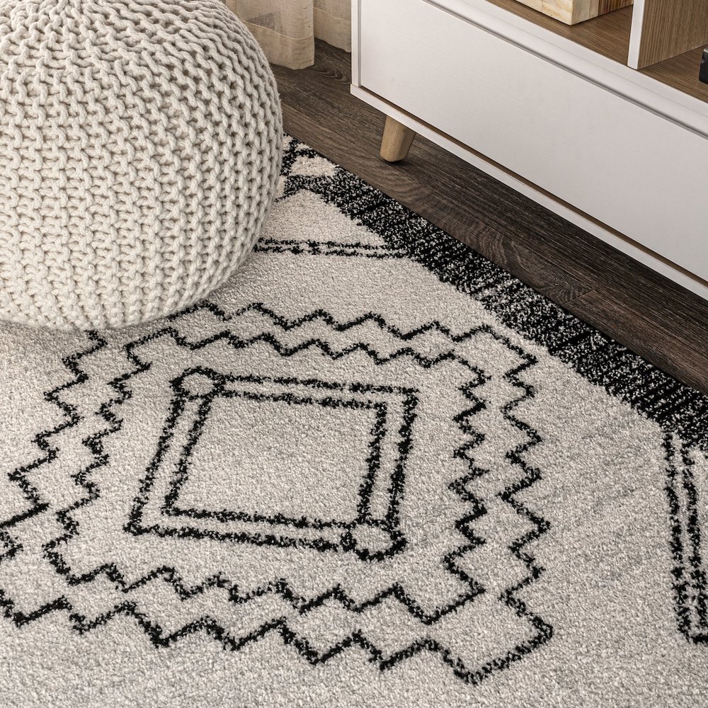 Amir Moroccan Beni Souk Area Rug. Picture 2