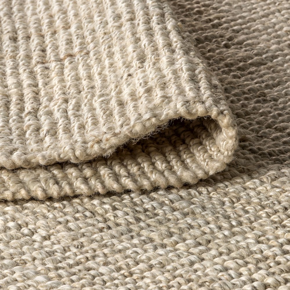 Pata Hand Woven Chunky Jute Runner Rug. Picture 2