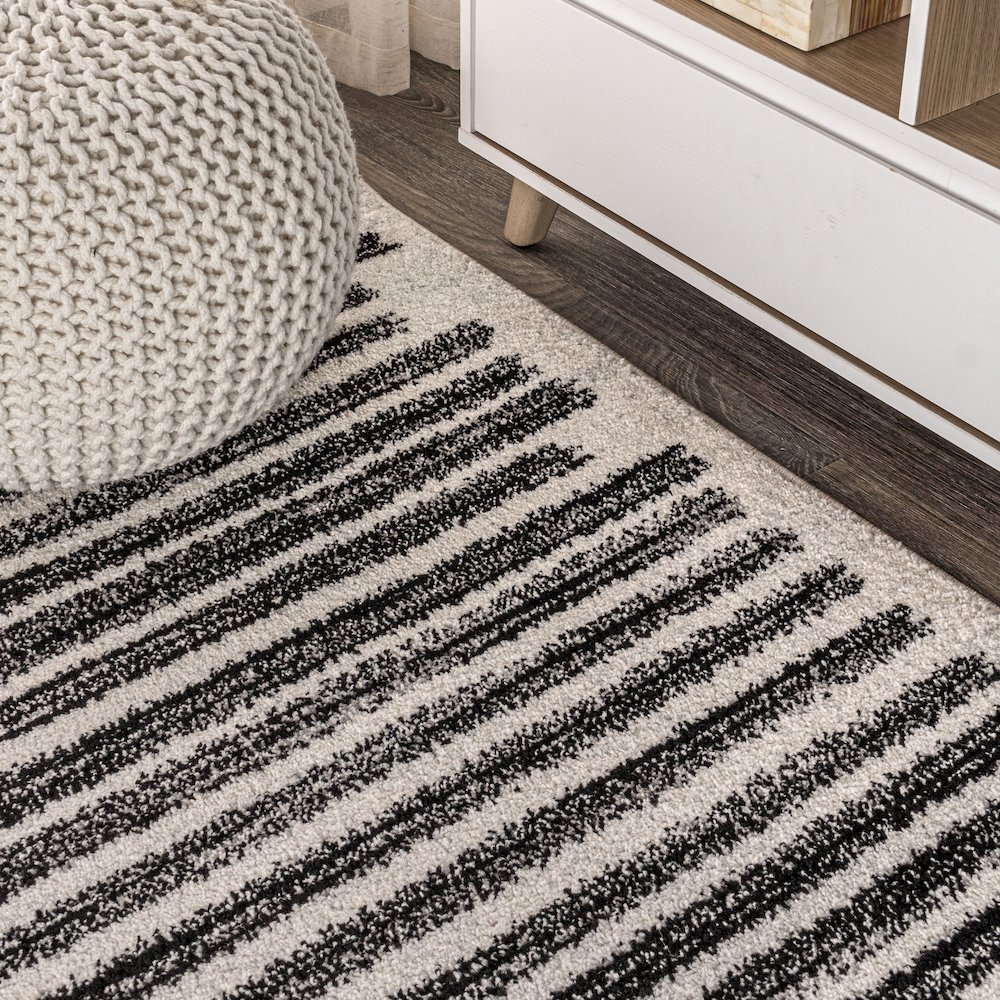Khalil Modern Berber Stripe Area Rug. Picture 2