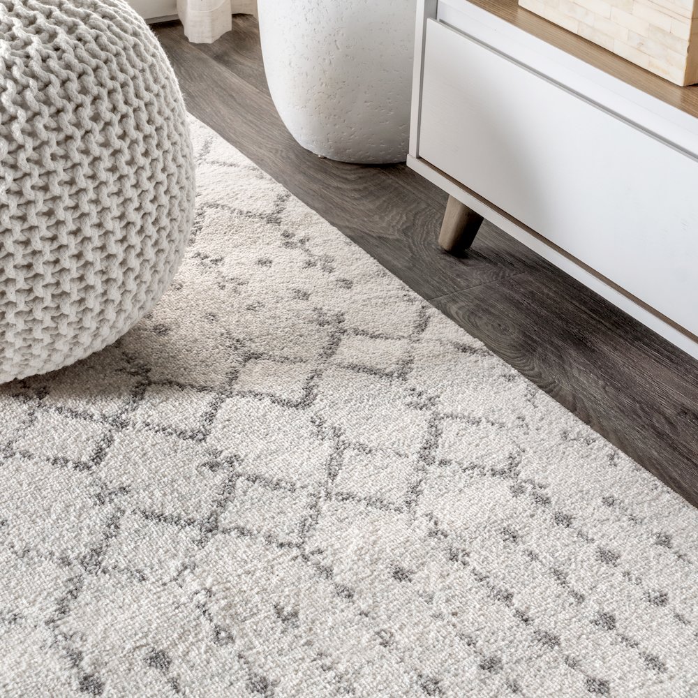 Moroccan Hype Boho Vintage Diamond Area Rug. Picture 5