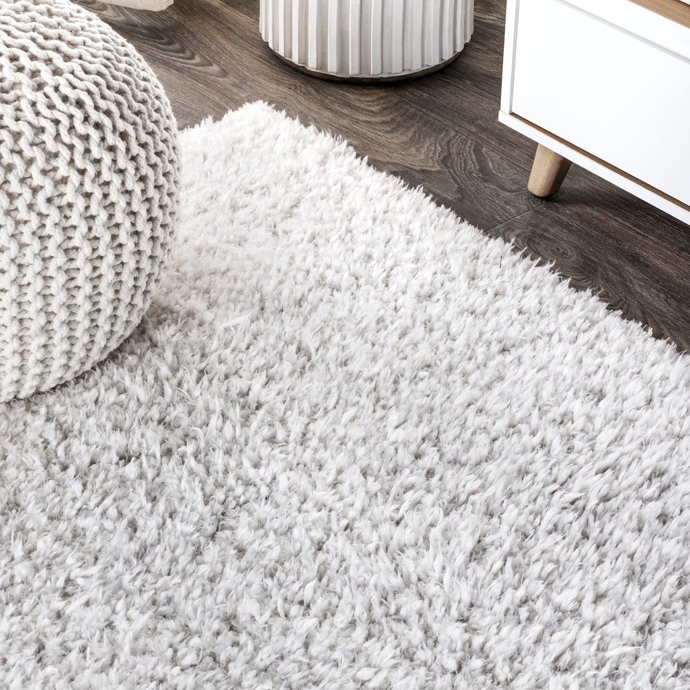 Aydin Solid Plush Shag Area Rug. Picture 7
