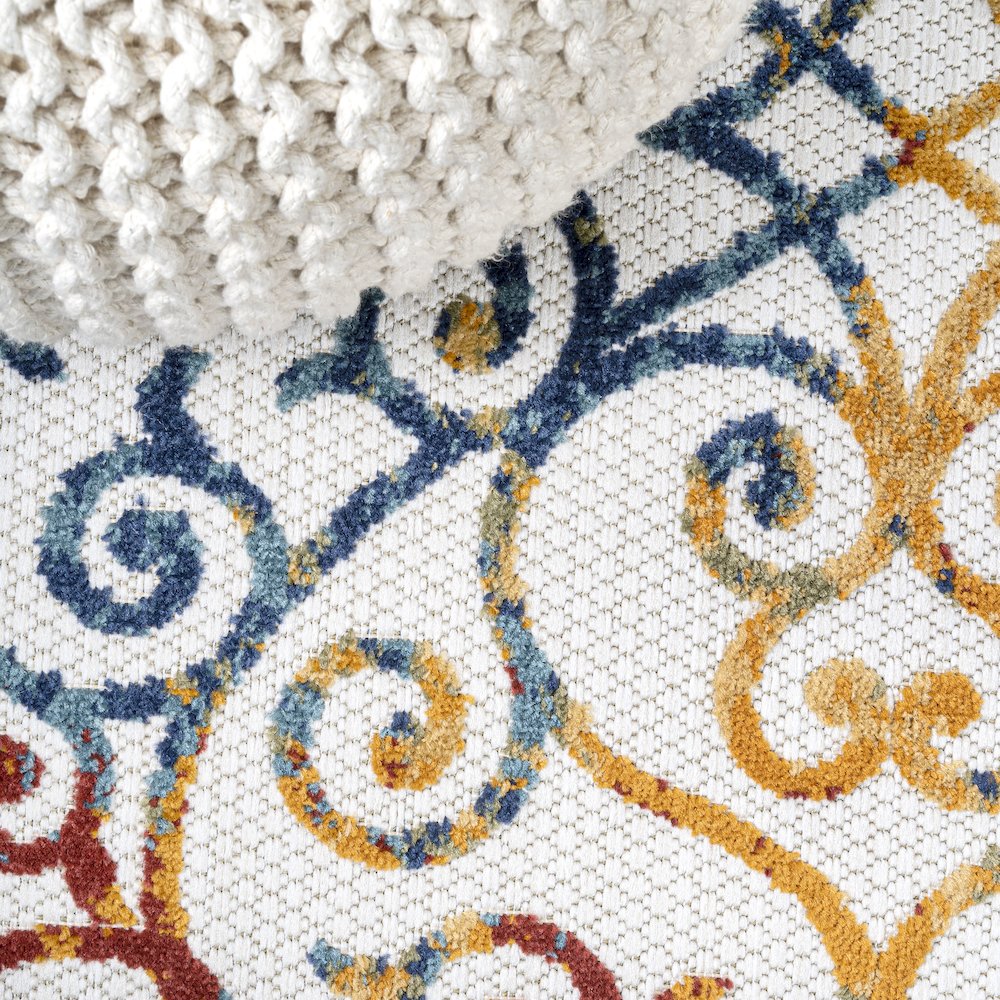 Atrani Scroll Trellis Indoor/Outdoor Area Rug. Picture 12
