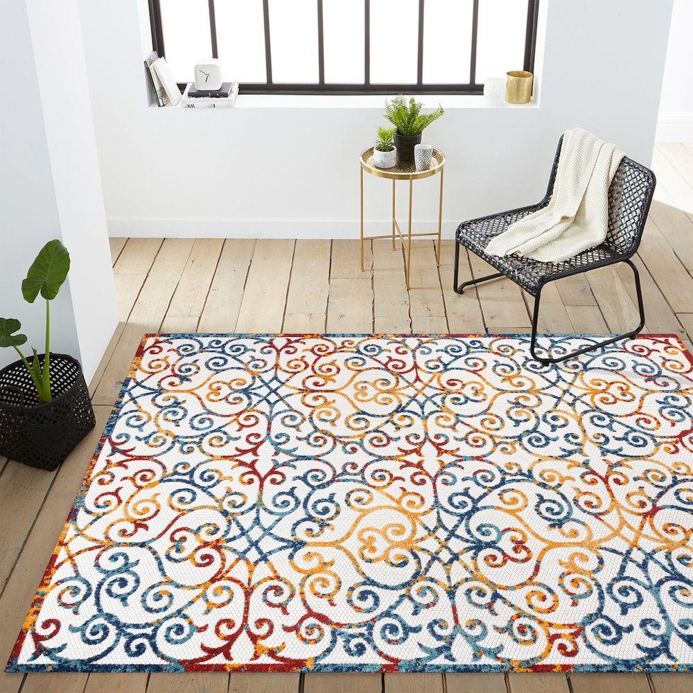 Atrani Scroll Trellis Indoor/Outdoor Area Rug. Picture 17