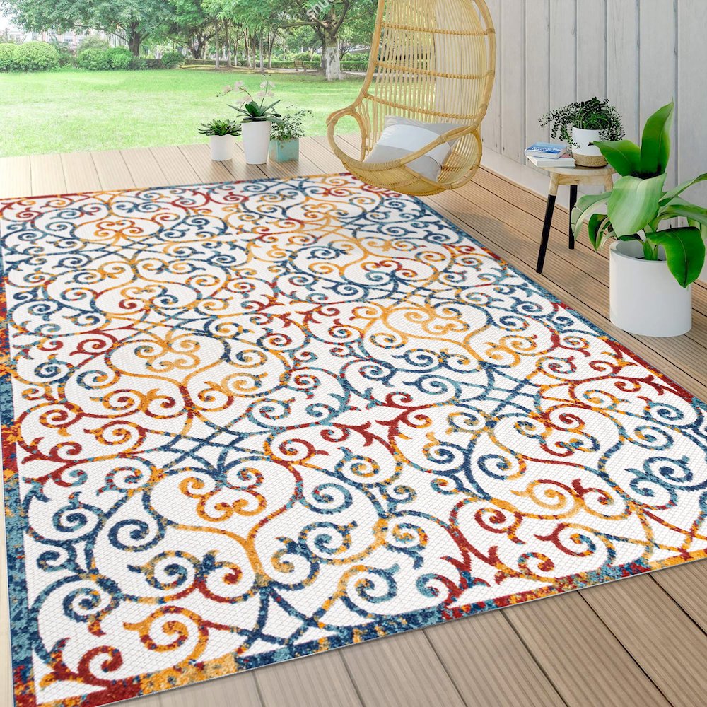 Atrani Scroll Trellis Indoor/Outdoor Area Rug. Picture 6