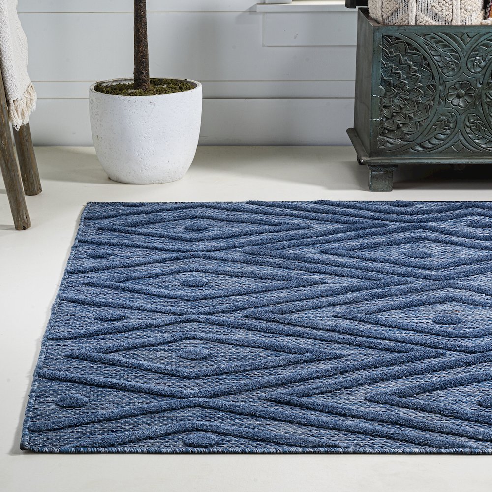 Balansat Moroccan Diamond Indoor/Outdoor Area Rug. Picture 3