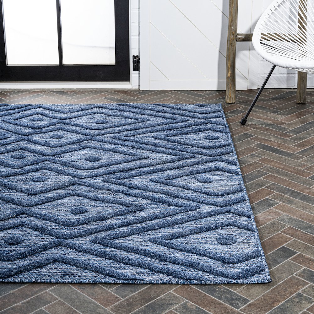 Balansat Moroccan Diamond Indoor/Outdoor Area Rug. Picture 7