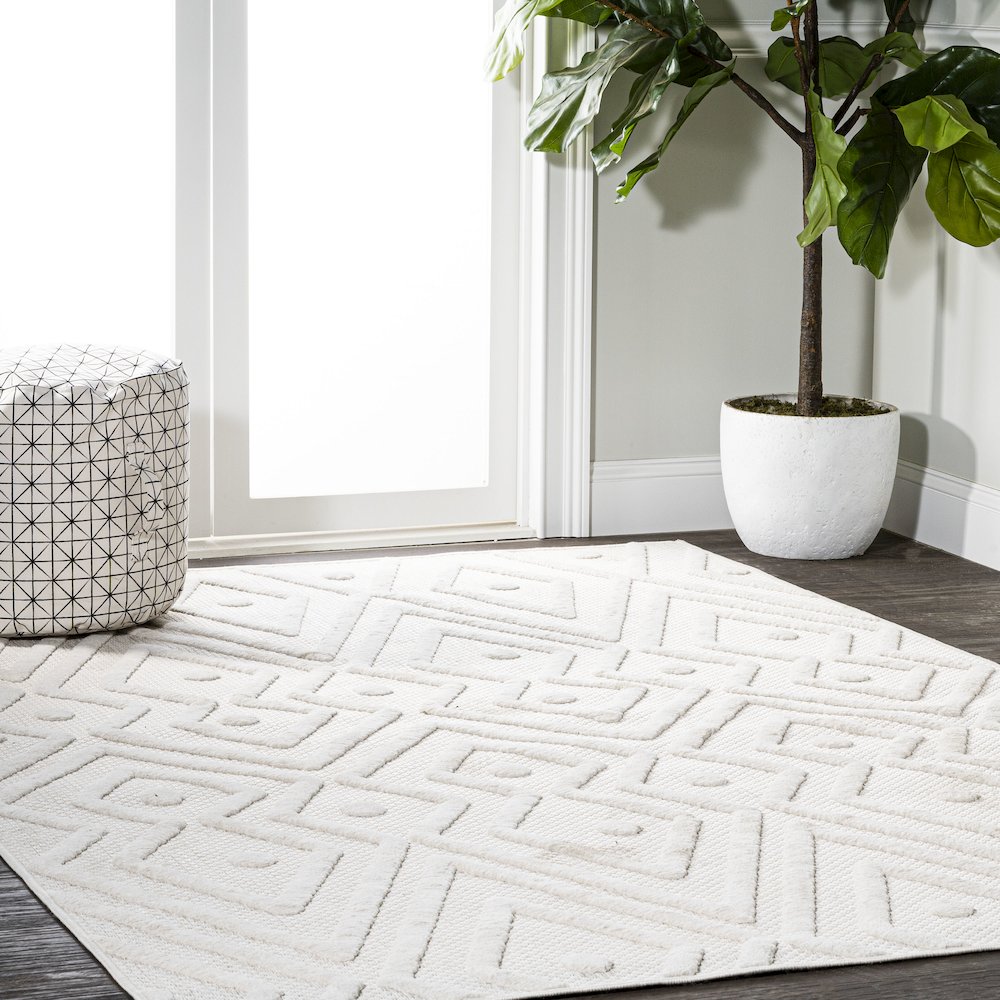 Balansat Moroccan Diamond Indoor/Outdoor Area Rug. Picture 7