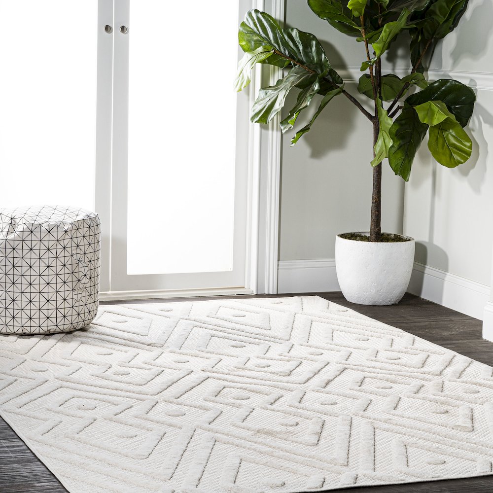 Balansat Moroccan Diamond Indoor/Outdoor Area Rug. Picture 5