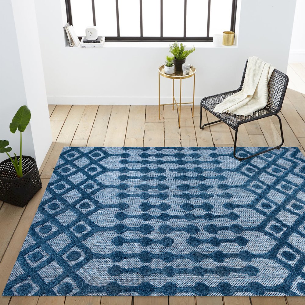 Peralta Moroccan Diamond Indoor/Outdoor Area Rug. Picture 16