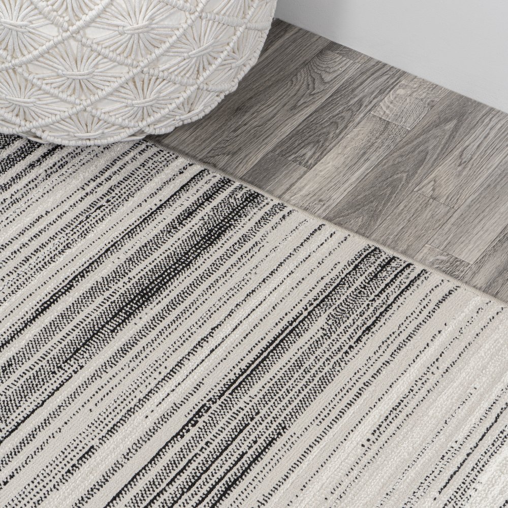 Austin Gradient Striped Area Rug. Picture 7