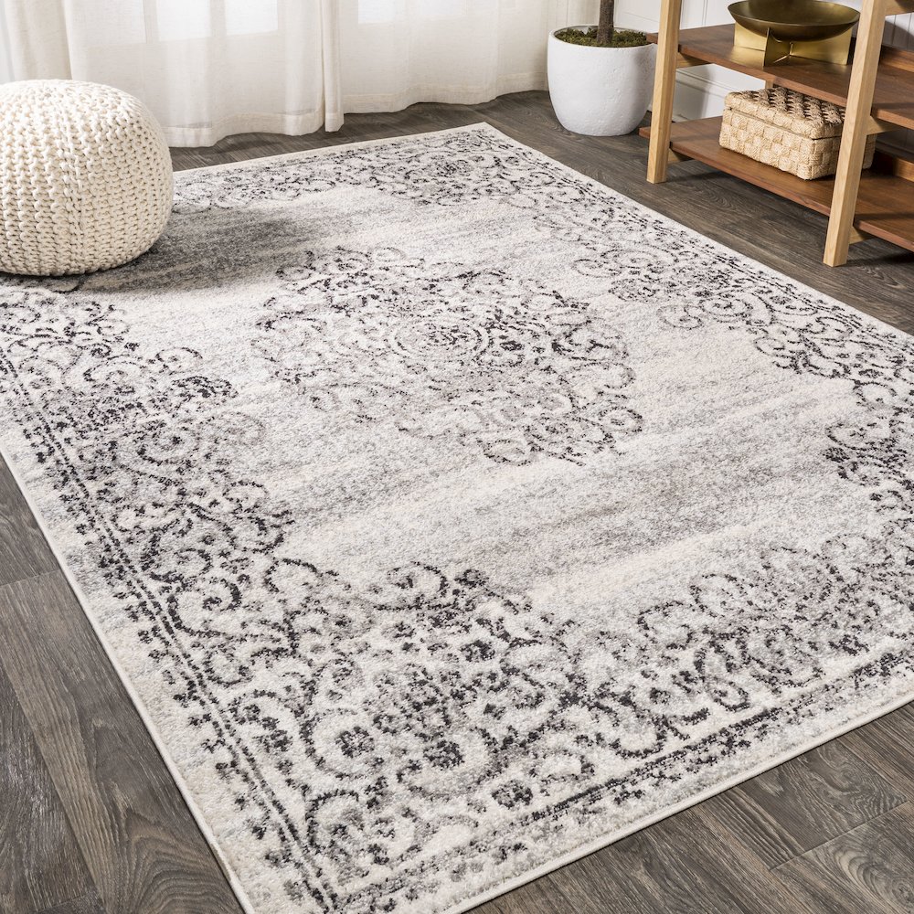 Minori Filigree Medallion Area Rug. Picture 2