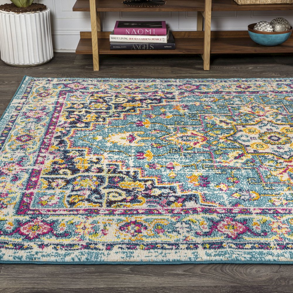Brooklyn Geometric Medallion Area Rug. Picture 3