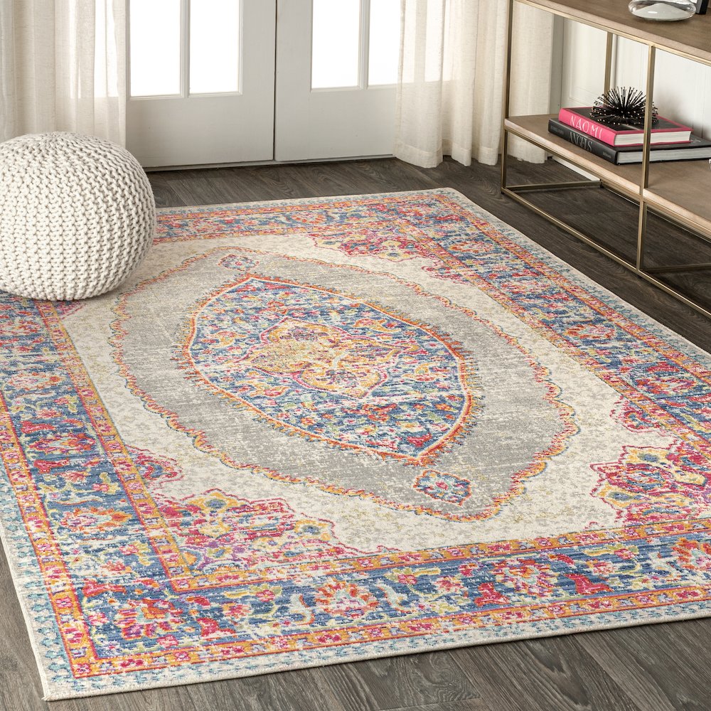 Kilia Medallion Area Rug. Picture 3