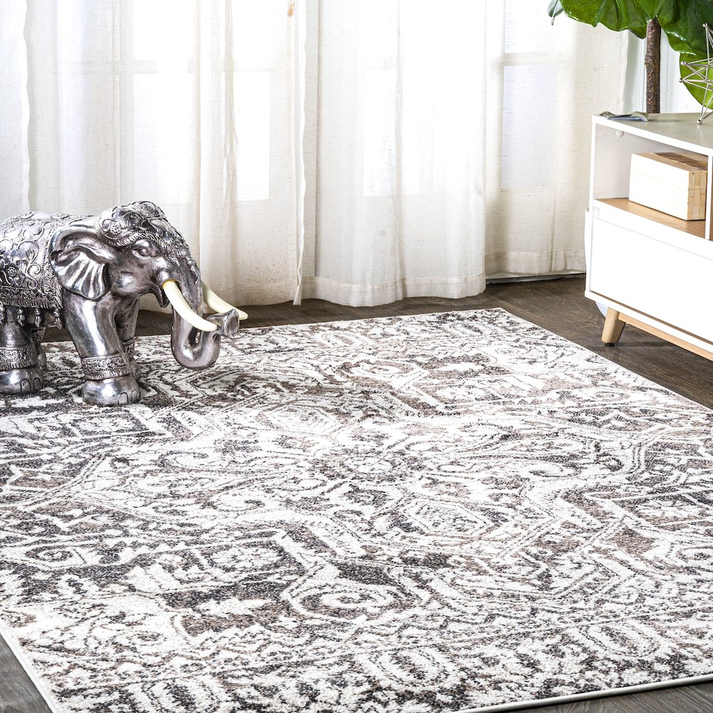 Scala Grand Medallion Ornate Area Rug. Picture 2