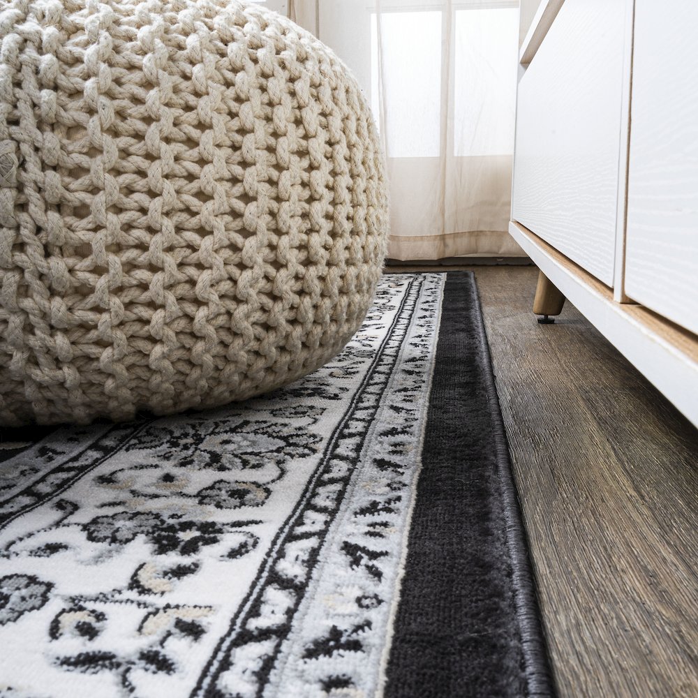 Palmette Modern Persian Floral Area Rug. Picture 9