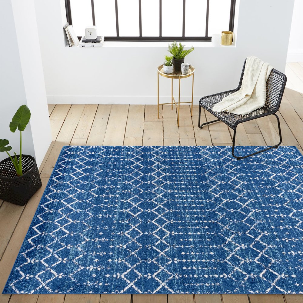 Moroccan Hype Boho Vintage Diamond Area Rug. Picture 9