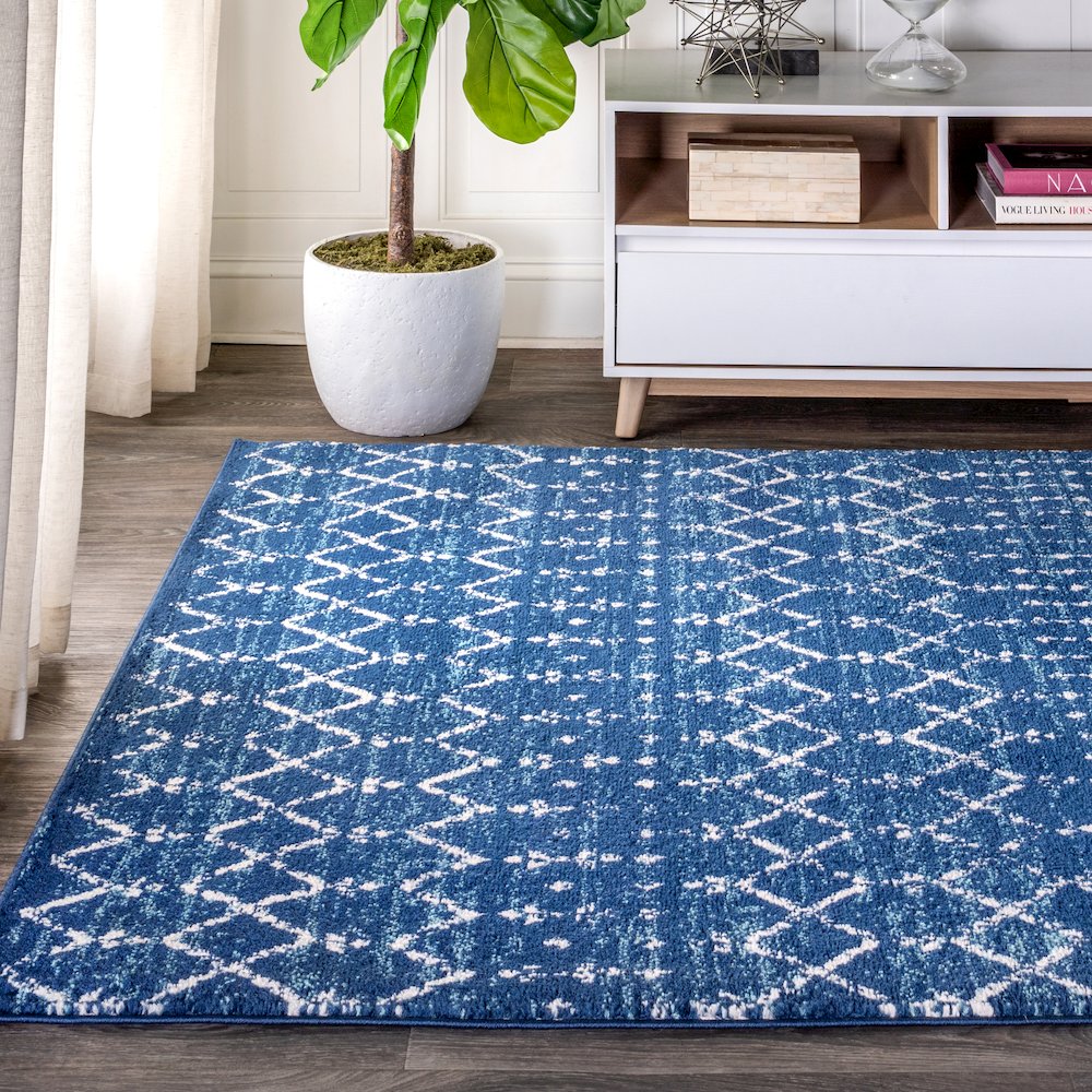 Moroccan Hype Boho Vintage Diamond Area Rug. Picture 3