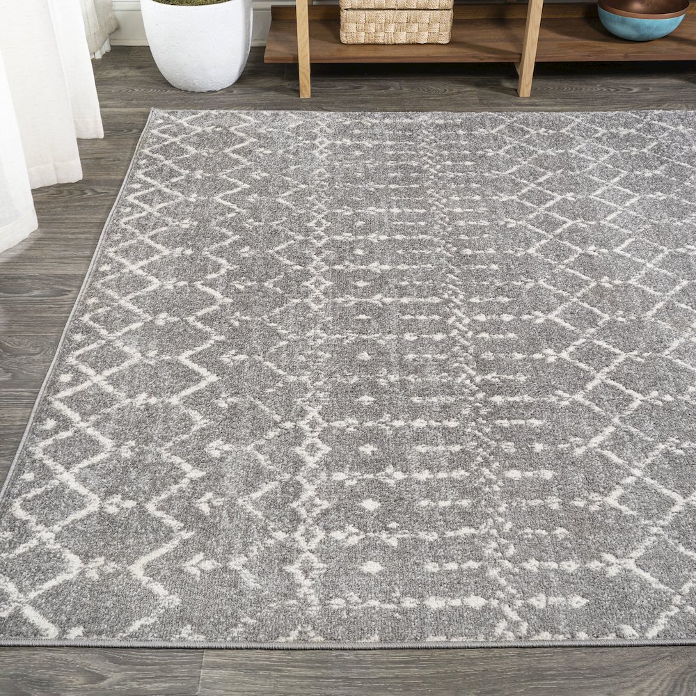 Moroccan Hype Boho Vintage Diamond Area Rug. Picture 3