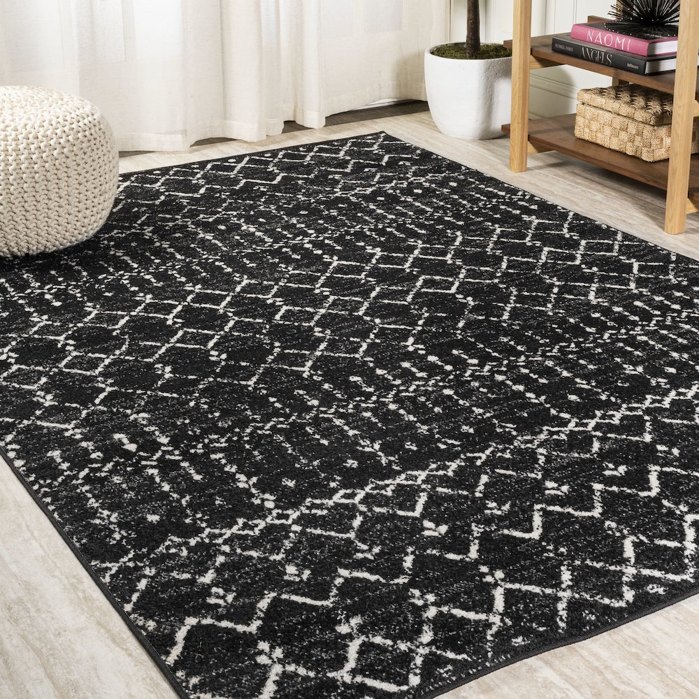 Moroccan Hype Boho Vintage Diamond Area Rug. Picture 2
