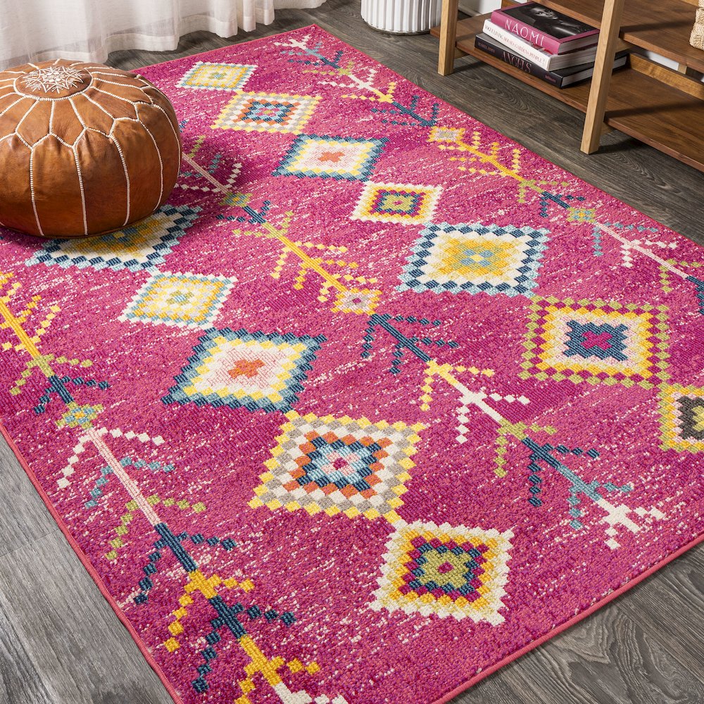 Tribal Love Geometric Area Rug. Picture 4