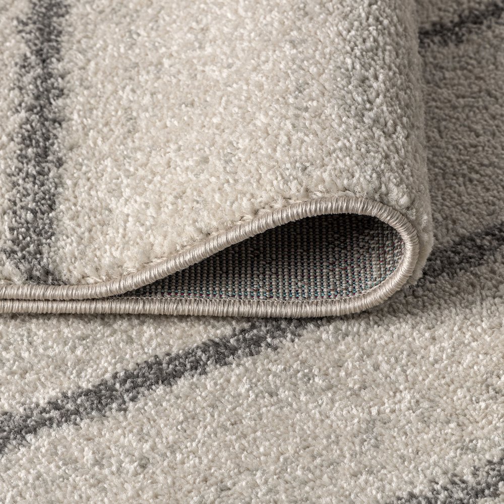 Williamsburg Minimalist Stripe Area Rug. Picture 9