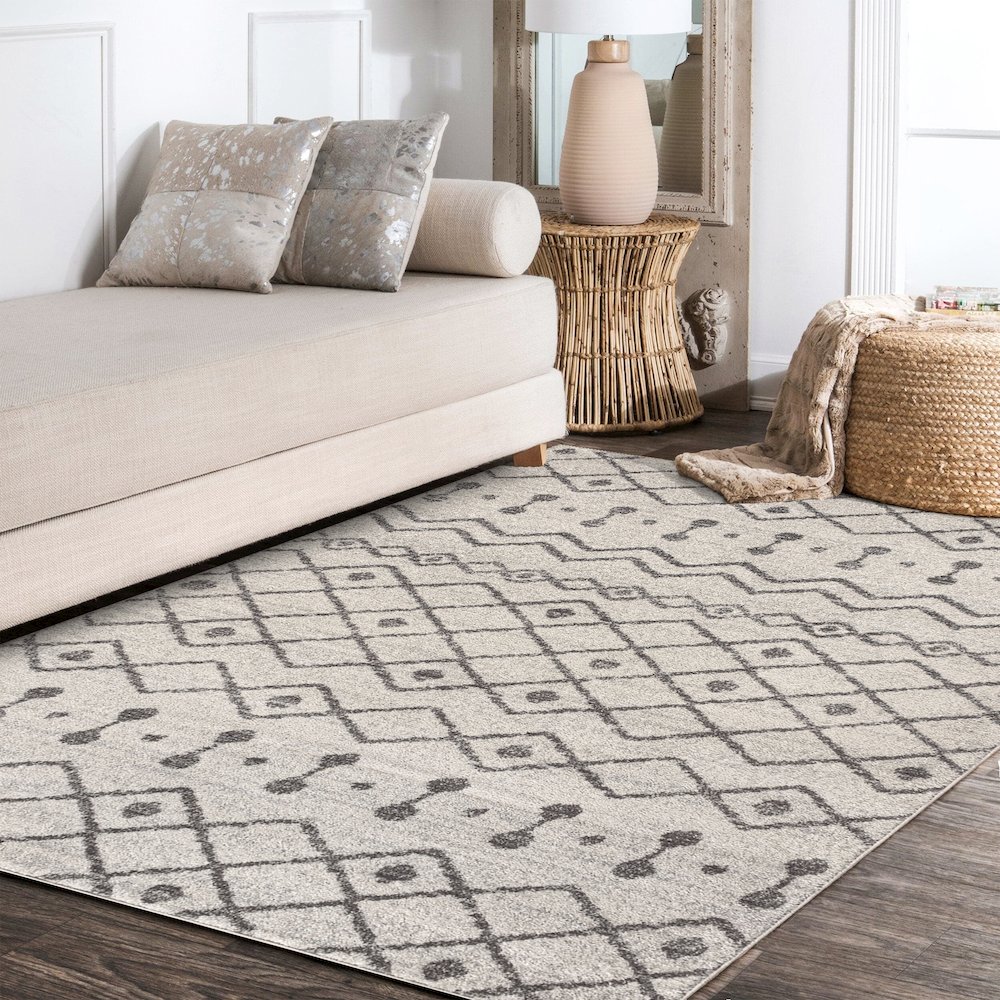 Aksil Moroccan Beni Souk Area Rug. Picture 10
