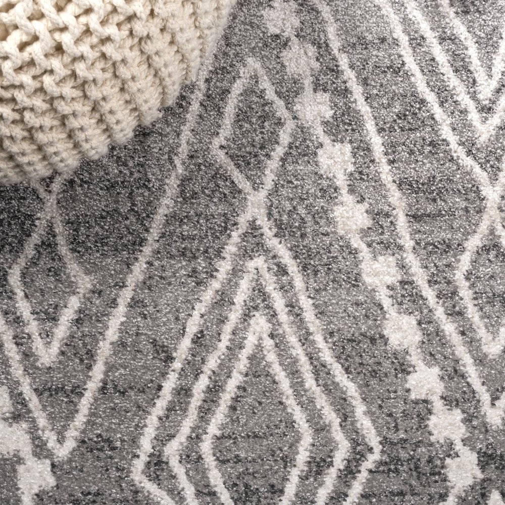 Rih Moroccan Style Diamond Area Rug. Picture 7