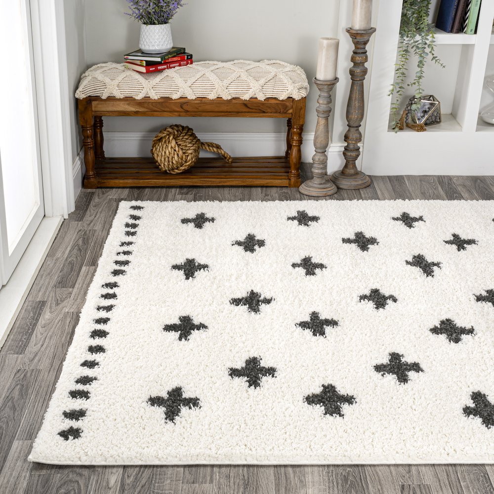 Cristo Berber Geometric Shag Area Rug. Picture 3