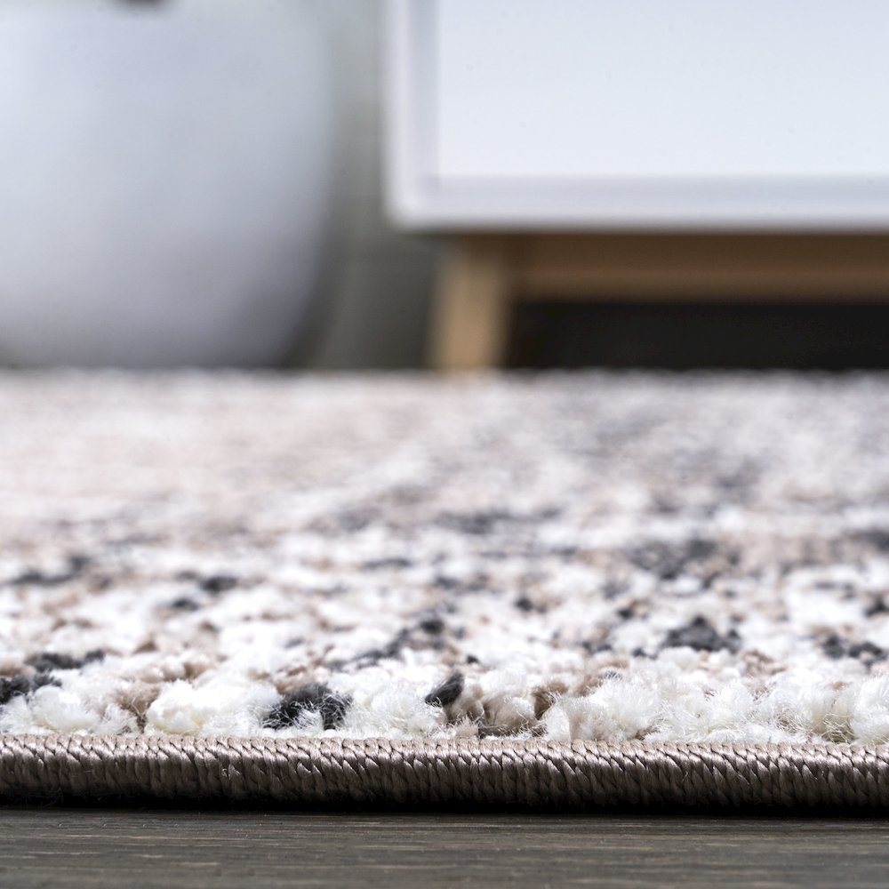 Tayri Modern Tribal Geometric Area Rug. Picture 12