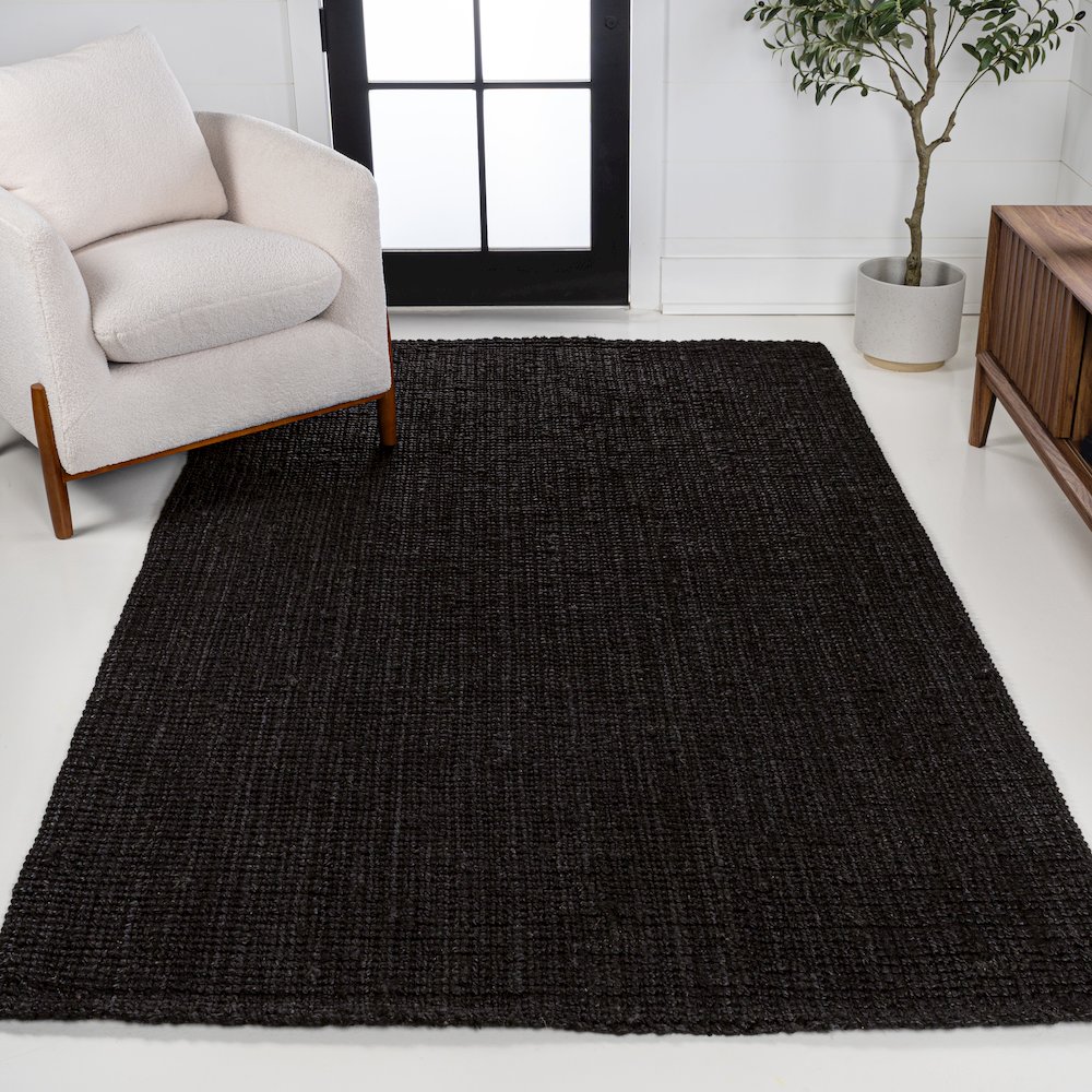 Pata Hand Woven Chunky Jute Area Rug. Picture 2