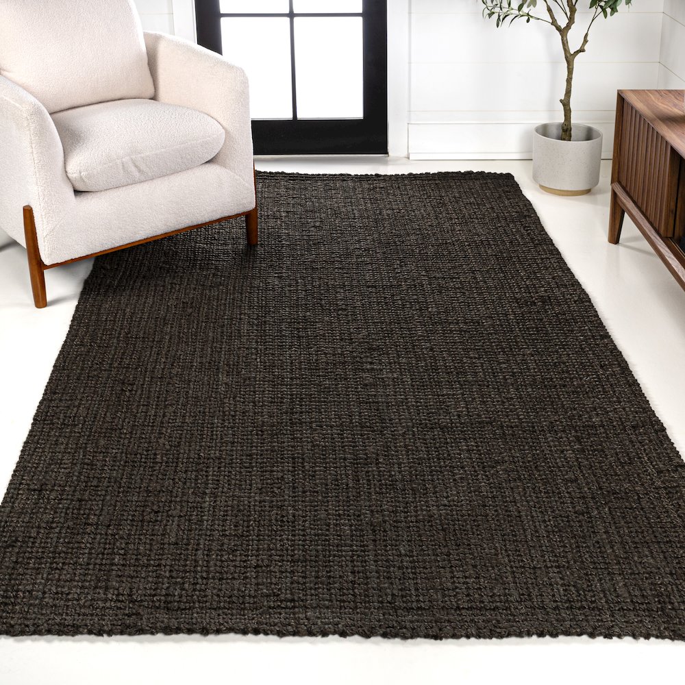 Pata Hand Woven Chunky Jute Area Rug. Picture 2