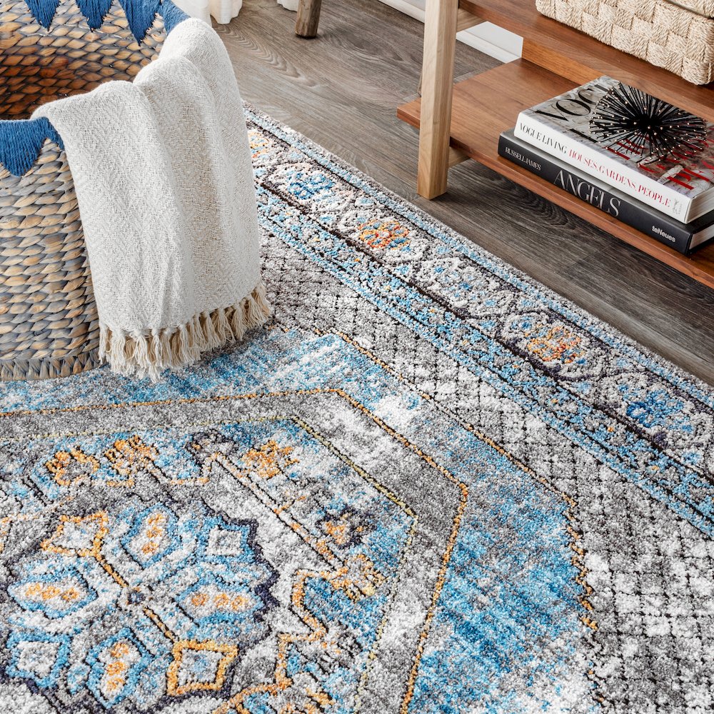 Izmit Geometric Vintage Medallion Area Rug. Picture 7