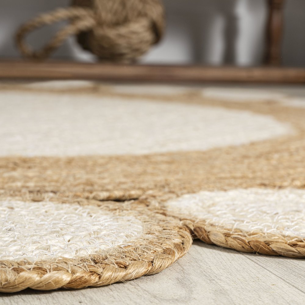 Skye Two Tone Jute Circle Border Area Rug. Picture 4