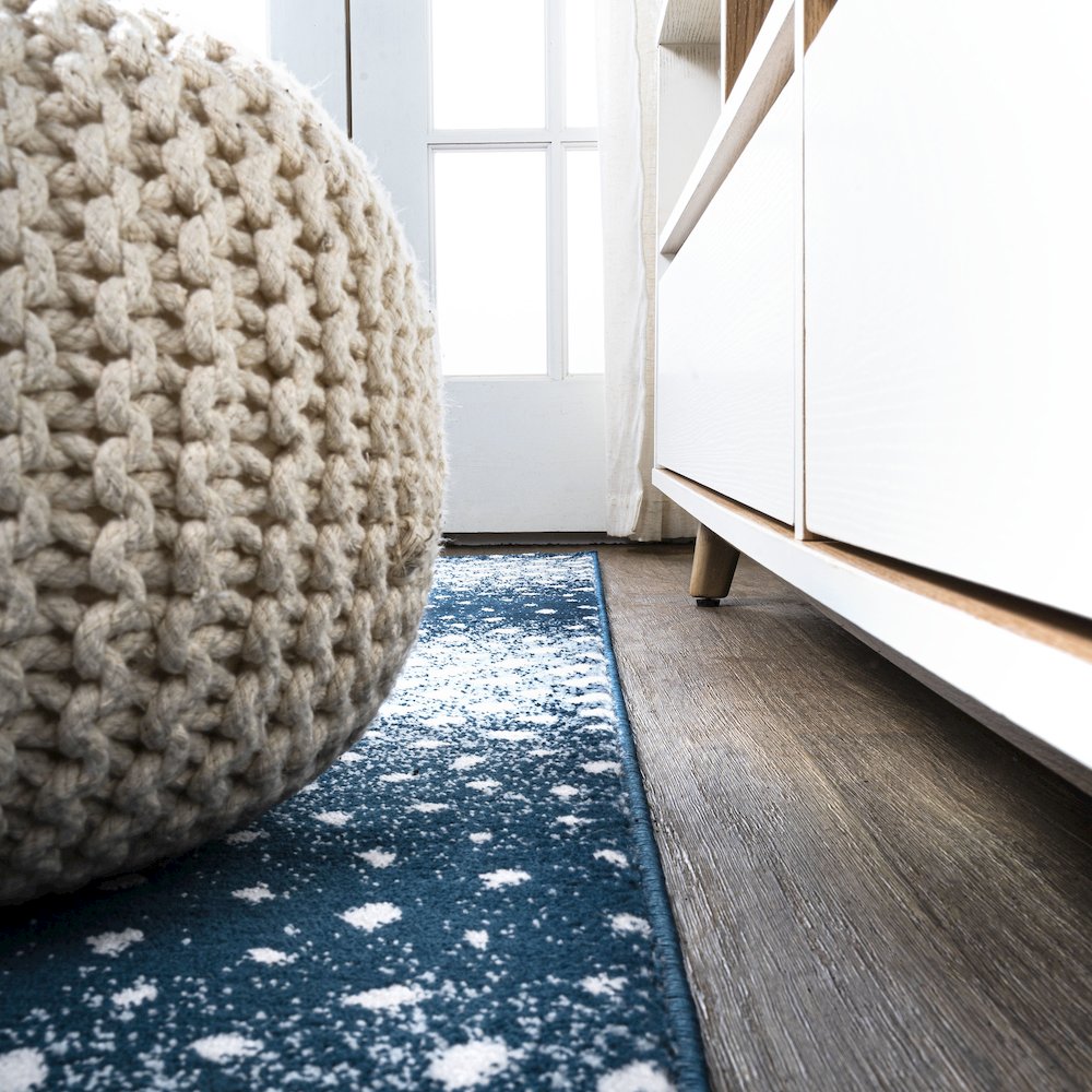 Antelope Modern Animal Area Rug. Picture 9