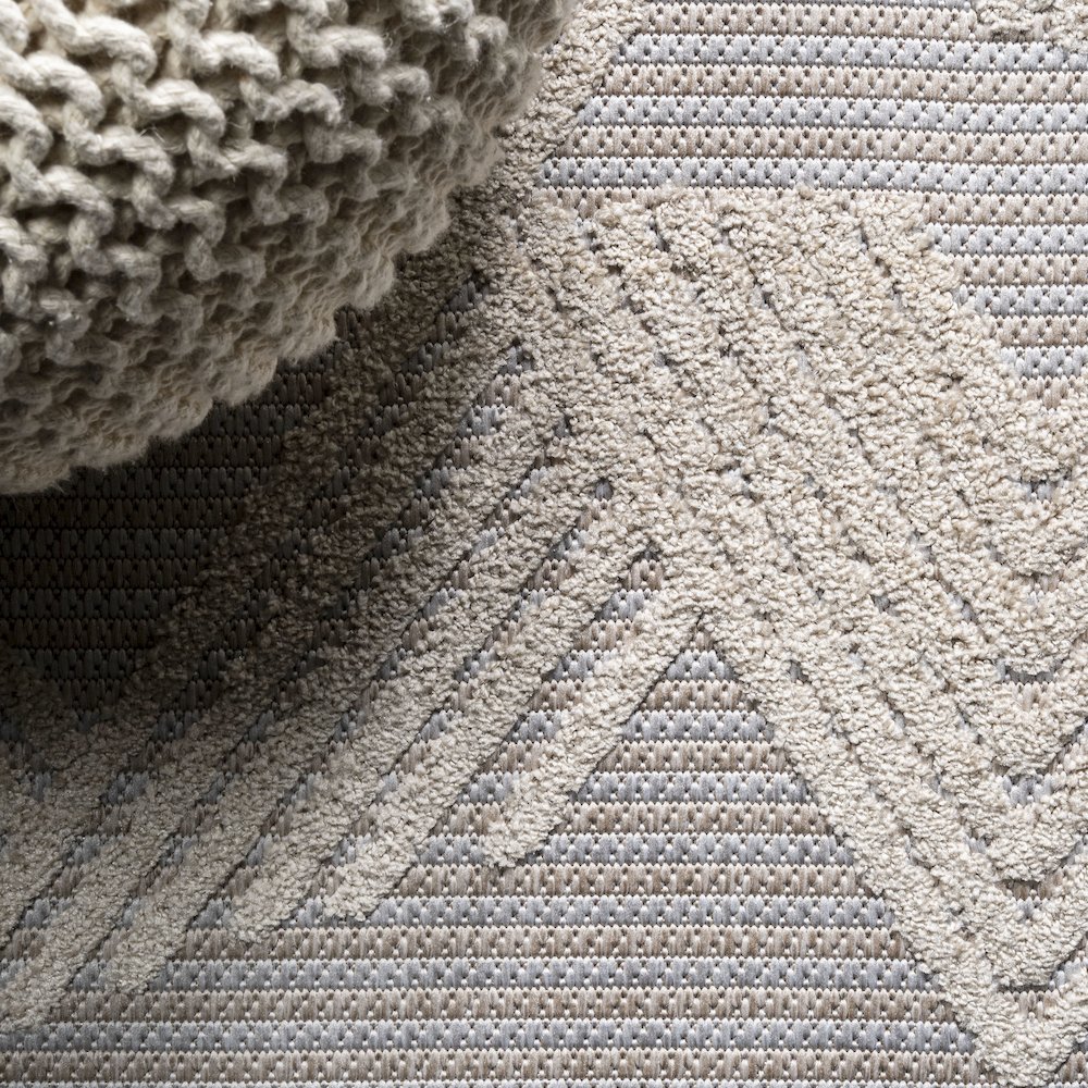 Jazz High-Low Pile Art Deco Geometric Indoor/Outdoor Area Rug. Picture 10