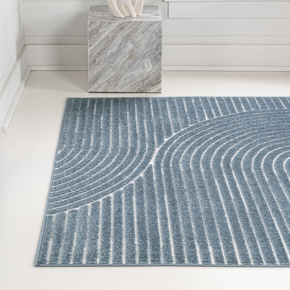 Hallie High-Low Minimalist Curve Geometric Indoor/Outdoor Area Rug. Picture 2