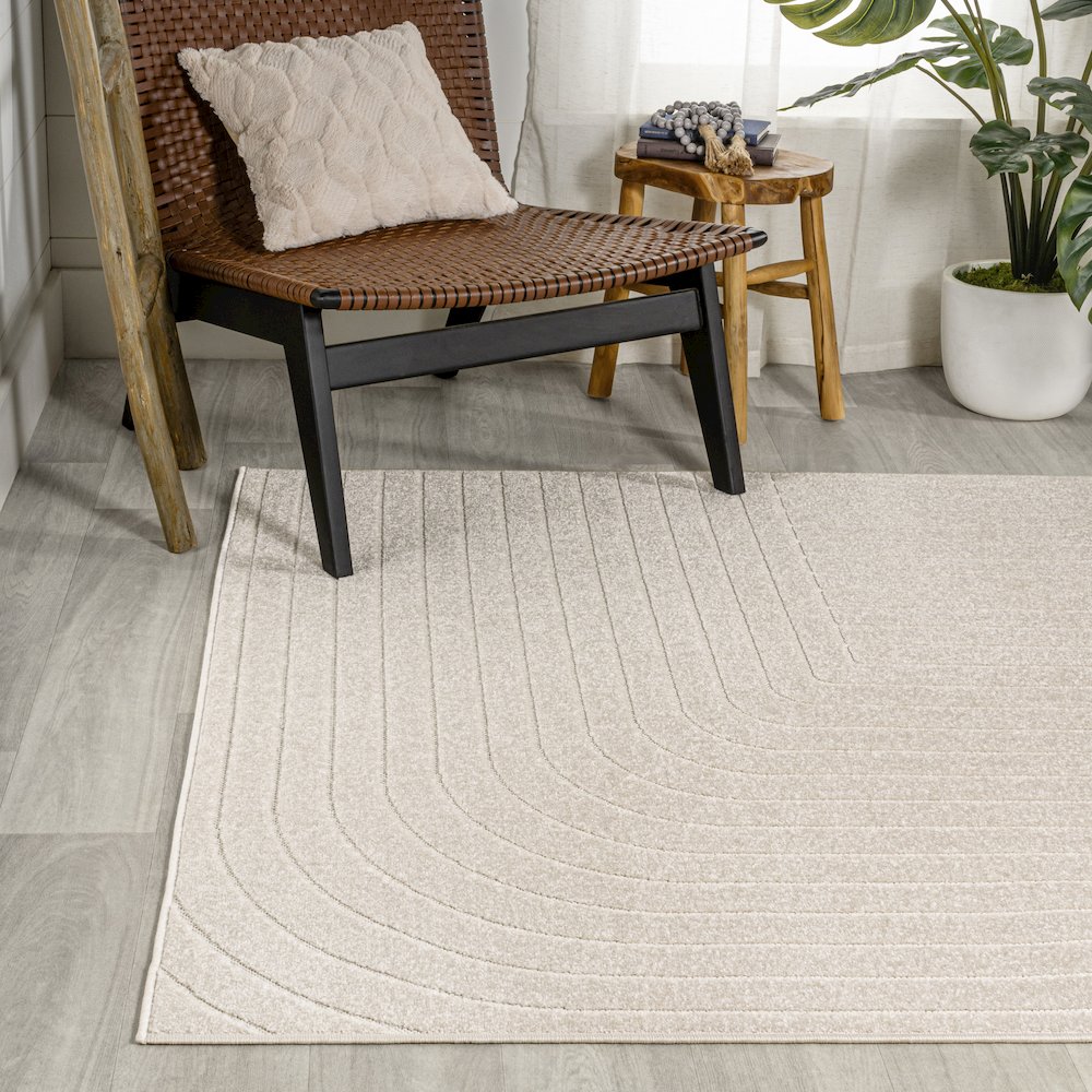 Odense Minimalist Angle Geometric Area Rug. Picture 3