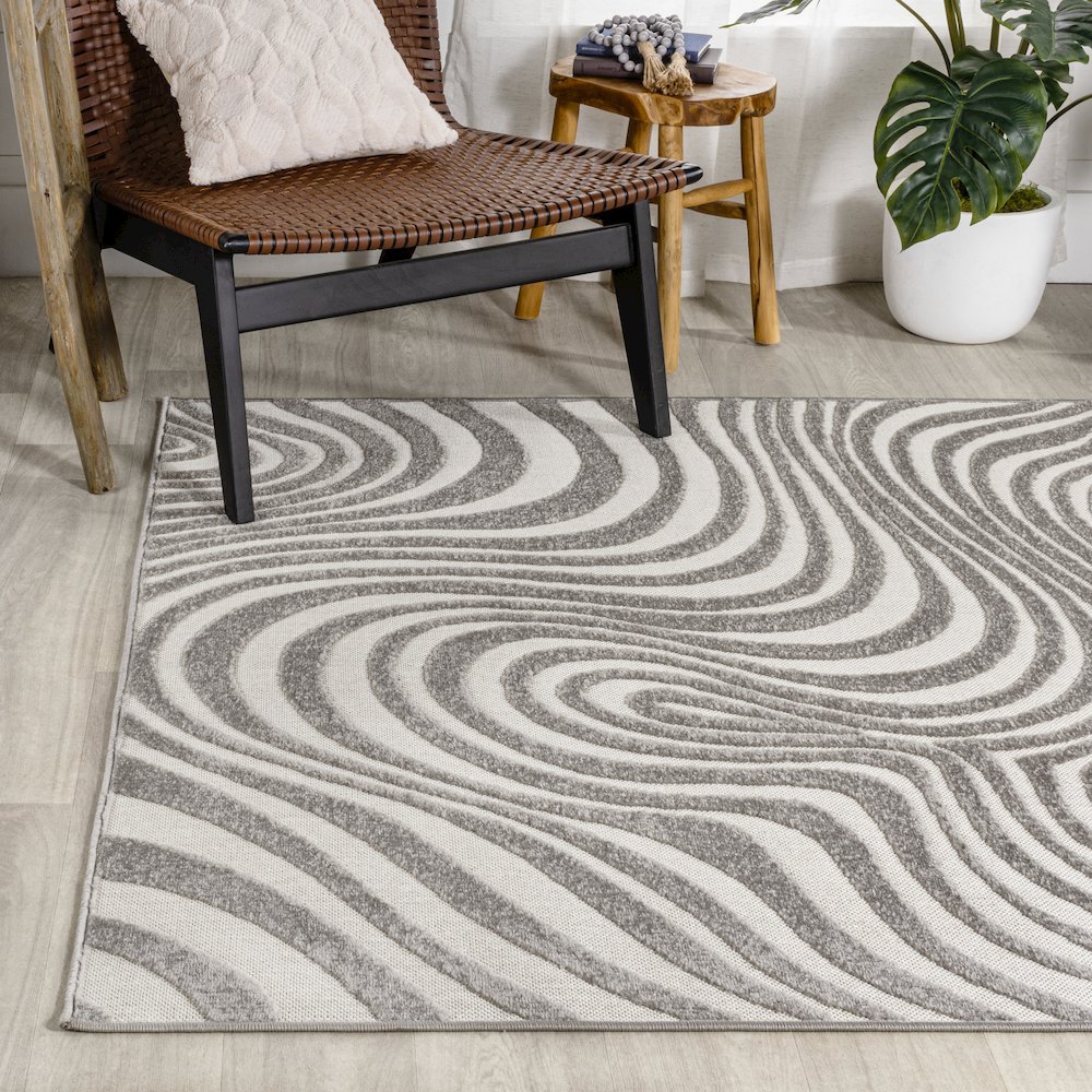 Maribo Abstract Groovy Striped Area Rug. Picture 1