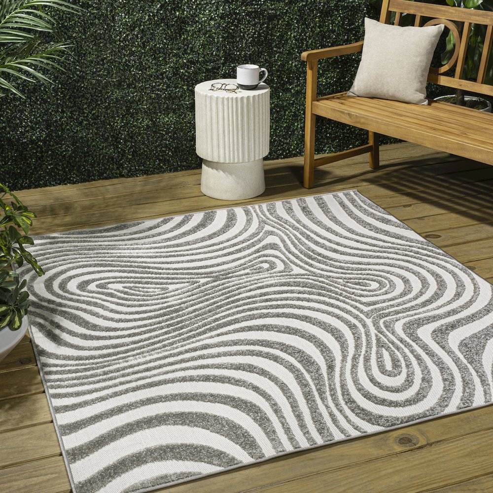 Maribo High-Low Abstract Groovy Striped  Indoor/Outdoor  Rug. Picture 1