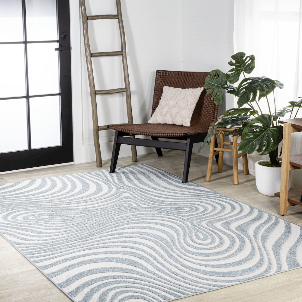Maribo Abstract Groovy Striped Area Rug. Picture 5