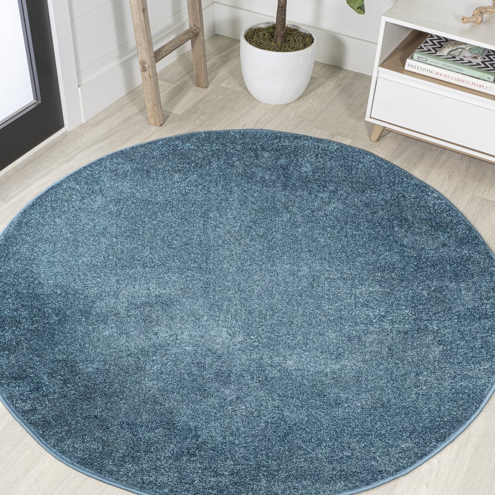 Haze Solid Low-Pile Area Rug. Picture 12
