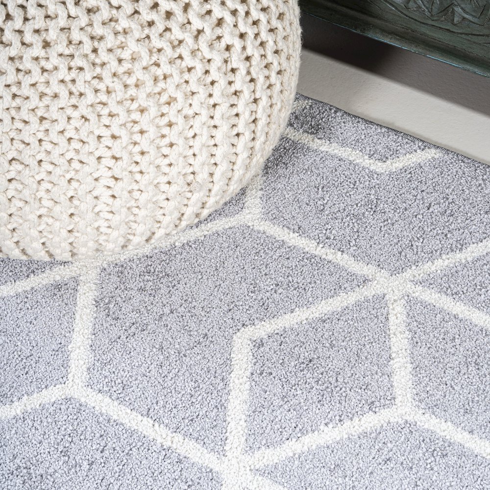 Tumbling Blocks Modern Geometric Area Rug. Picture 8