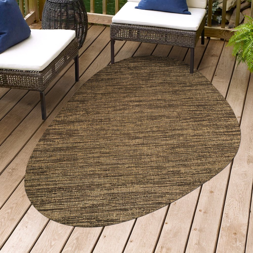 Callan Modern Rustic Abstract /Indoor/Outdoor Shaped  Rug. Picture 1