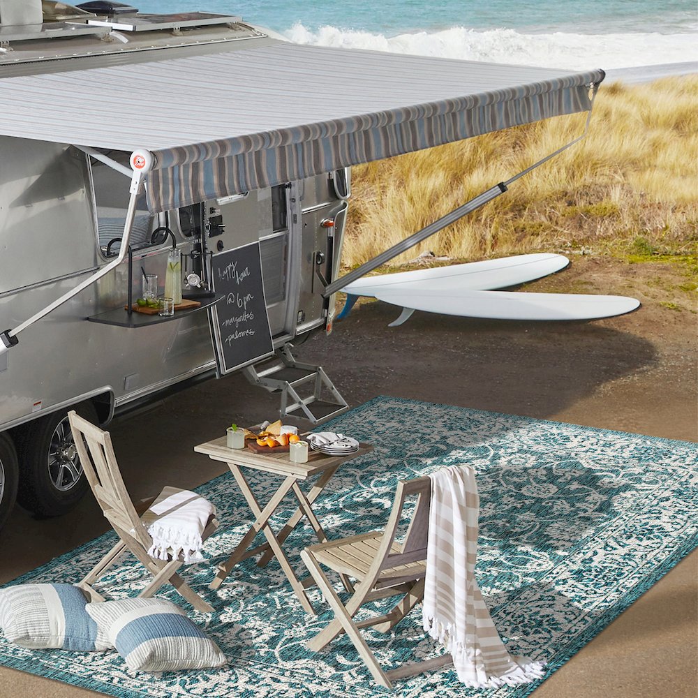 Tela Bohemian Textured Weave Floral Indoor/Outdoor Area Rug. Picture 10