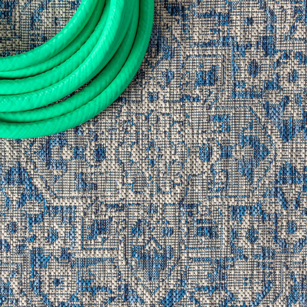 Rozetta Boho Medallion Textured Weave Indoor/Outdoor Area Rug. Picture 7