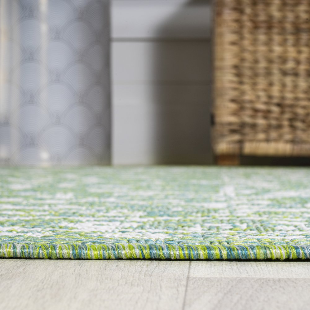 Malta Bohemian Medallion Textured Weave Indoor/Outdoor Area Rug. Picture 17