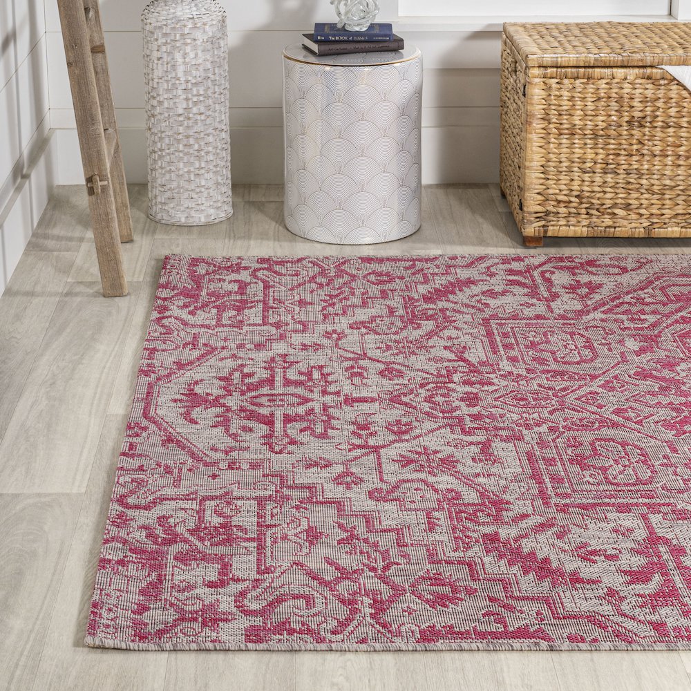 Estrella Bohemian Medallion Textured Weave Indoor/Outdoor Area Rug. Picture 3