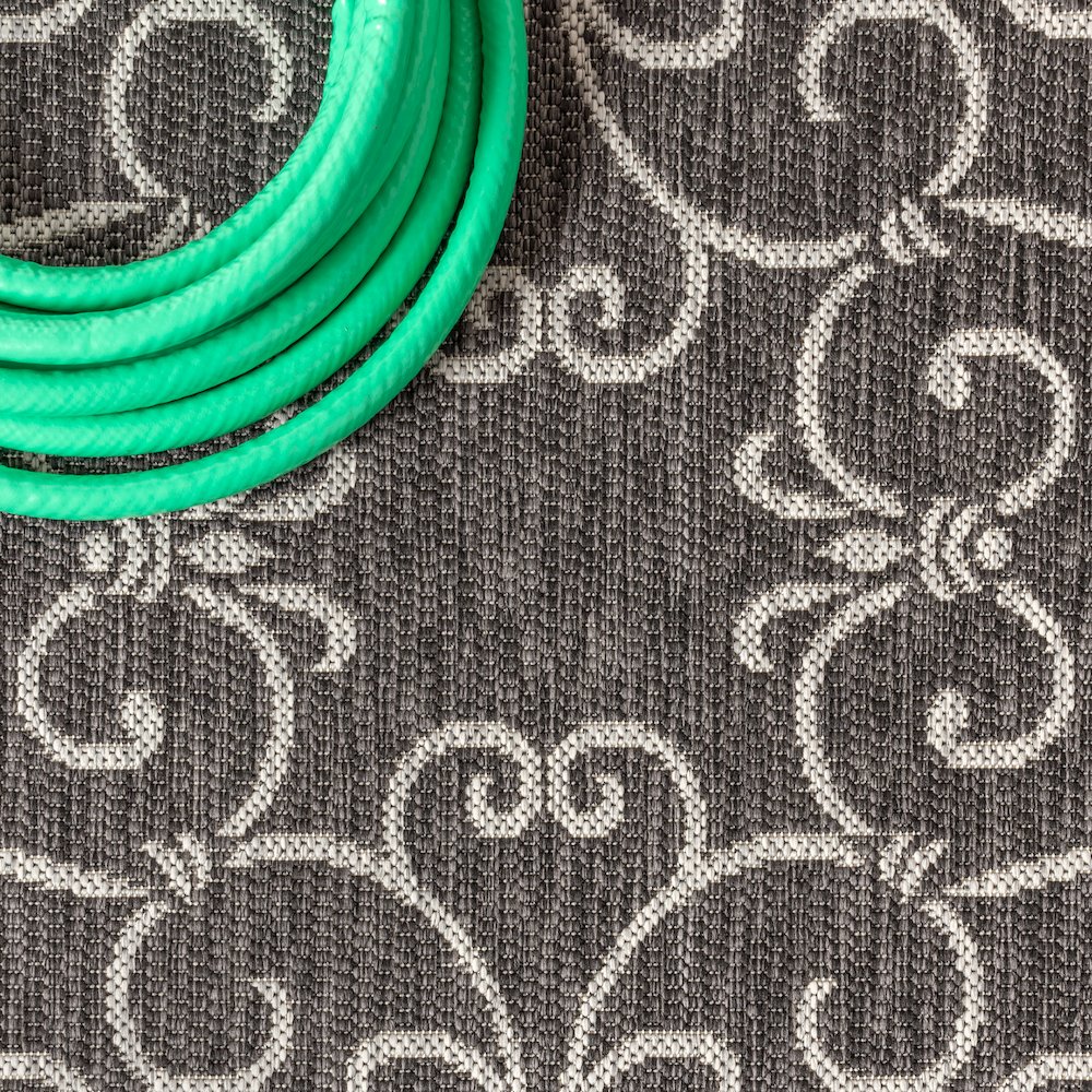 Charleston Vintage Filigree Textured Weave Indoor/Outdoor Area Rug. Picture 7